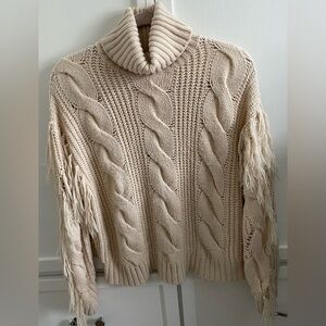 Tobi Turtle Neck Cable Knit Sweater Long Fringe Sleeve Size SP Excellent Shape